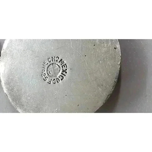 TAXCO MEXICO Carved Abalone Warrior Aztec Face SIGNED Sterling Silver Pendant - Picture 7 of 10